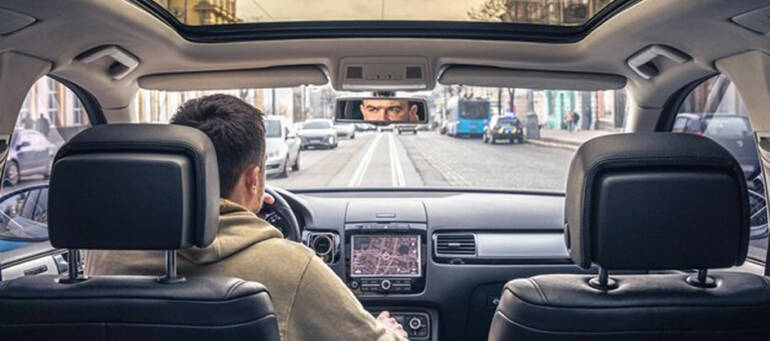 Minley Taxi to London Heathrow Airport